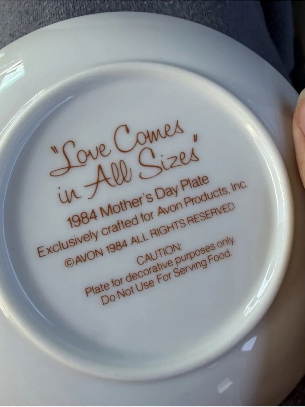 Avon 4 Collectible Decorative Plates - Green Accent 1980-84